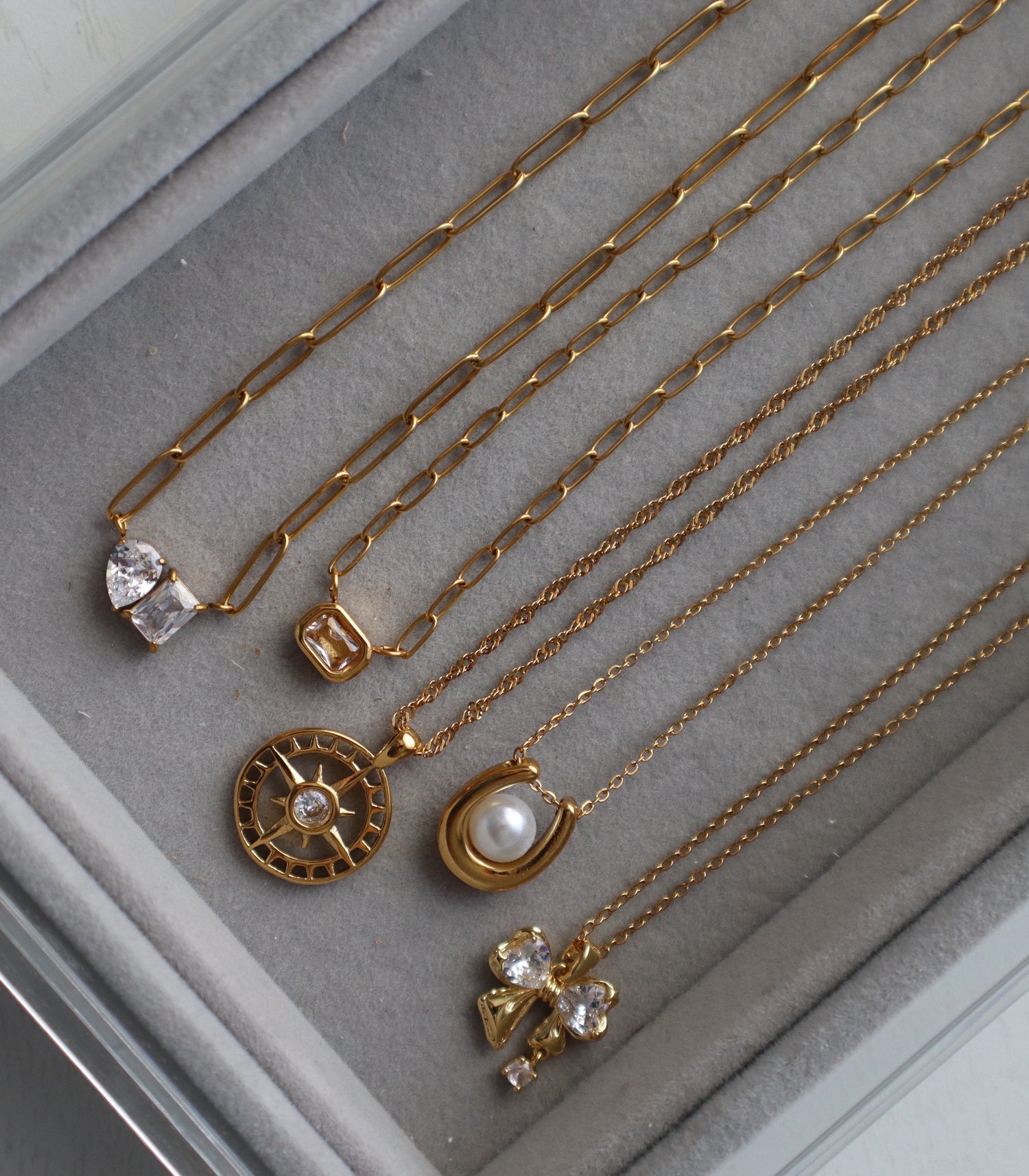 NECKLACES - JESSA JEWELRY | GOLD JEWELRY; earrings, rings, necklaces, jewelry storage; gold jewelry for everyday wear, minimalistic jewelry