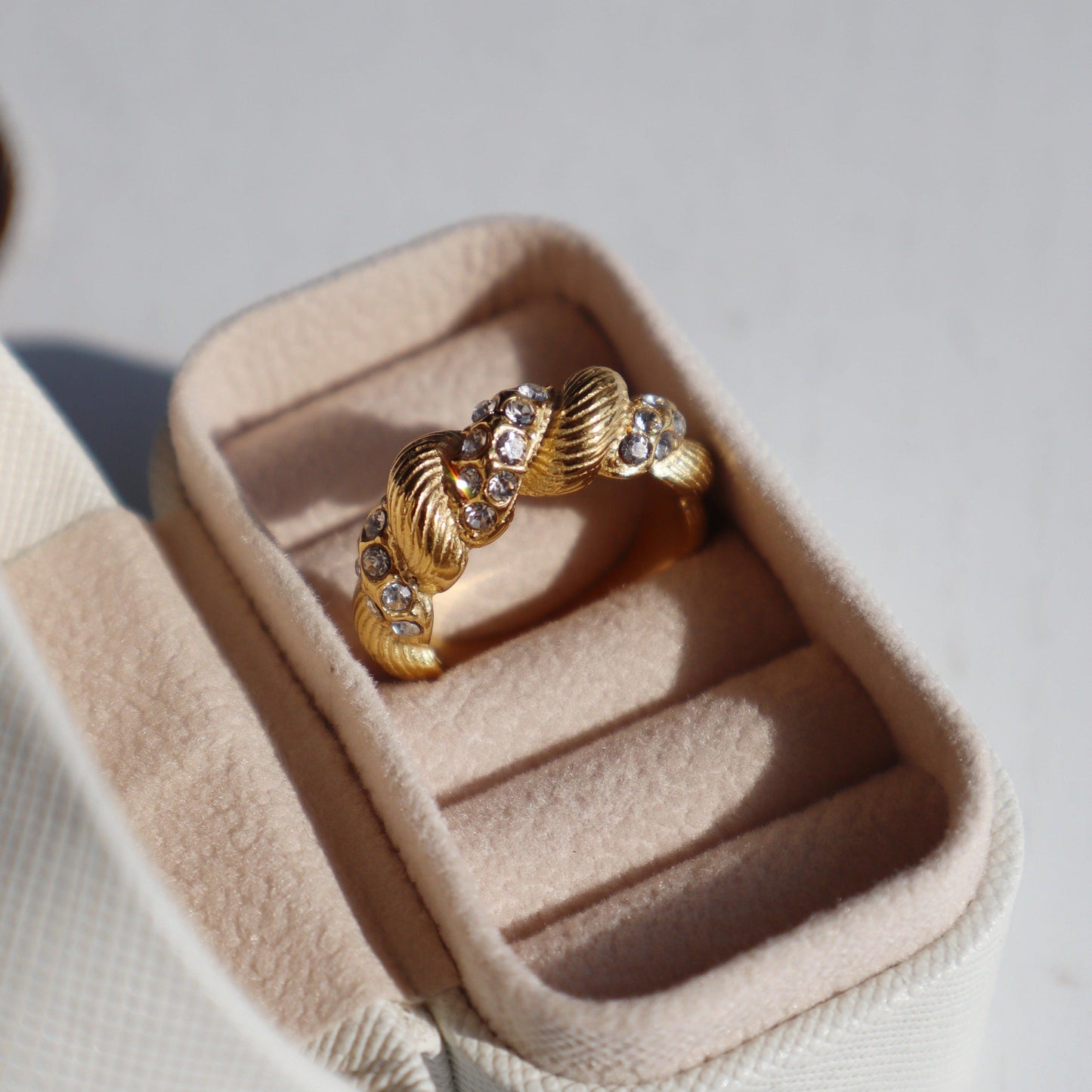 Ari Ring | Twisted Ring - JESSA JEWELRY | GOLD JEWELRY; dainty, affordable gold everyday jewelry. Tarnish free, water-resistant, hypoallergenic. Jewelry for everyday wear