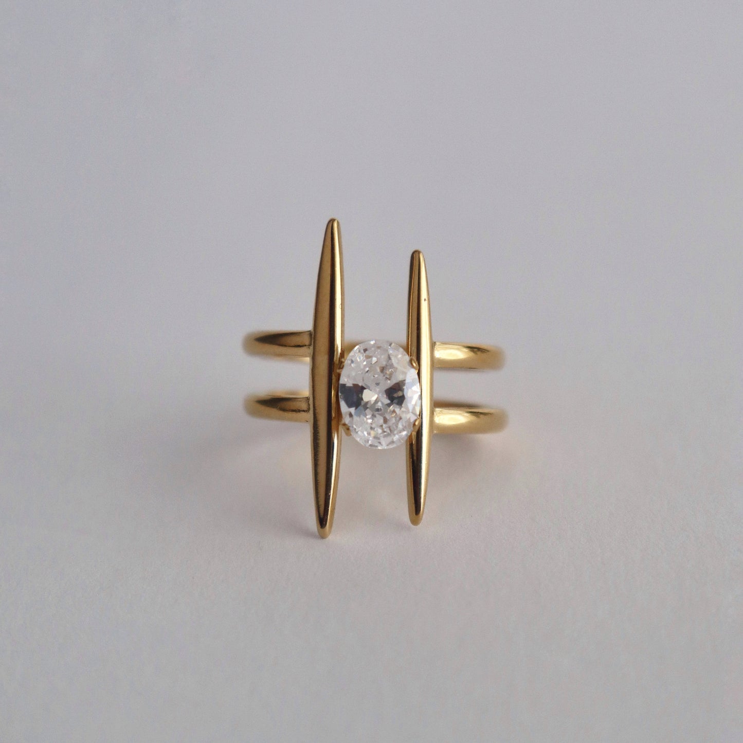 Lunara Ring