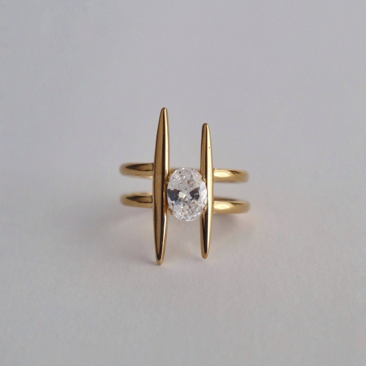 Lunara Ring