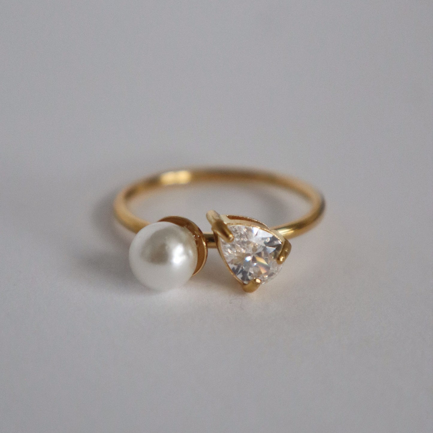 Pearl and Teardrop Duo Ring
