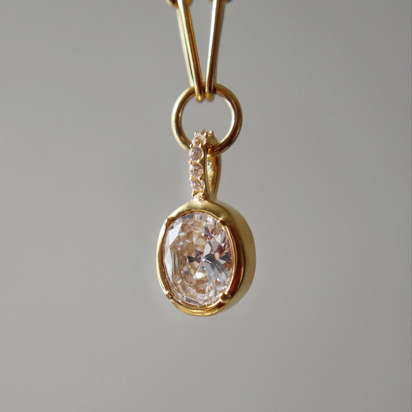 Mila Paperclip Necklace | Oval CZ Pendant Necklace