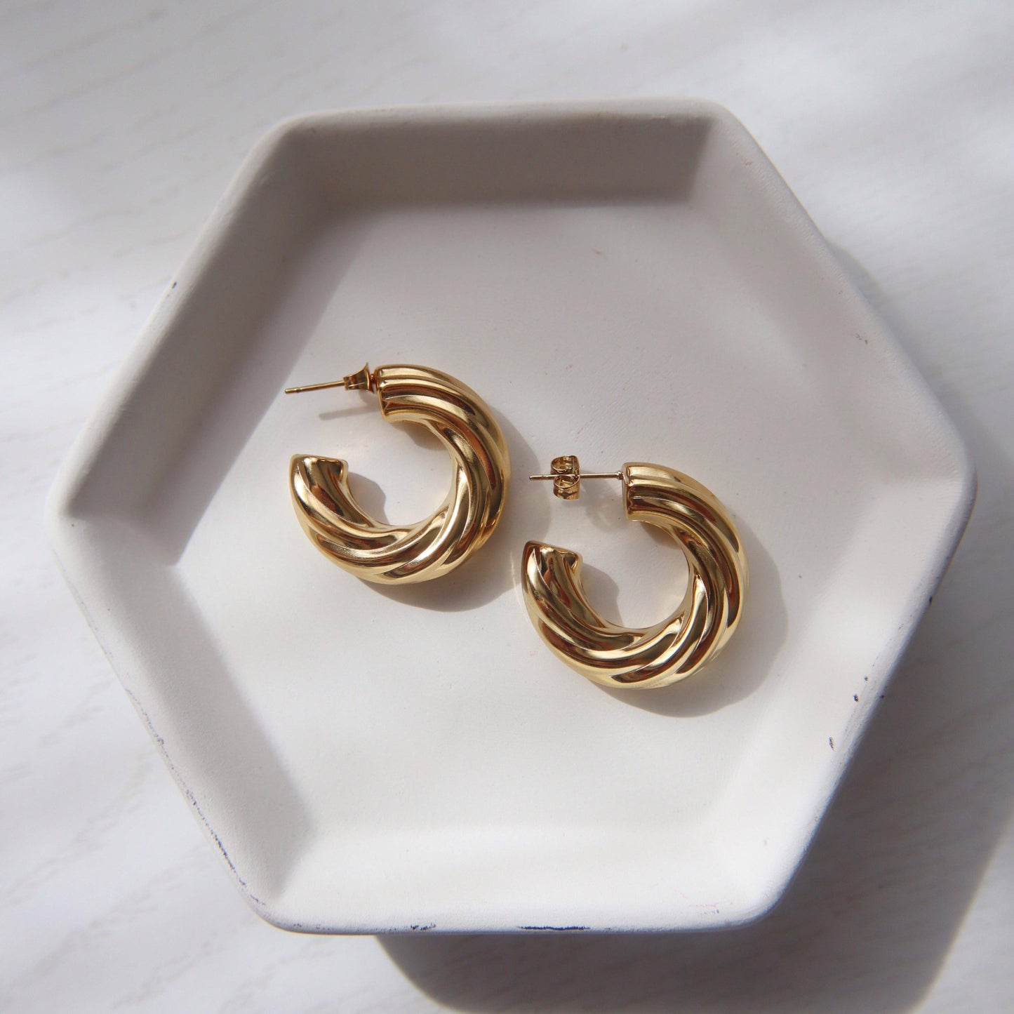 Delaney Hoops | Lightweight Hollow Hoops - JESSA JEWELRY | GOLD JEWELRY; dainty, affordable gold everyday jewelry. Tarnish free, water-resistant, hypoallergenic. Jewelry for everyday wear