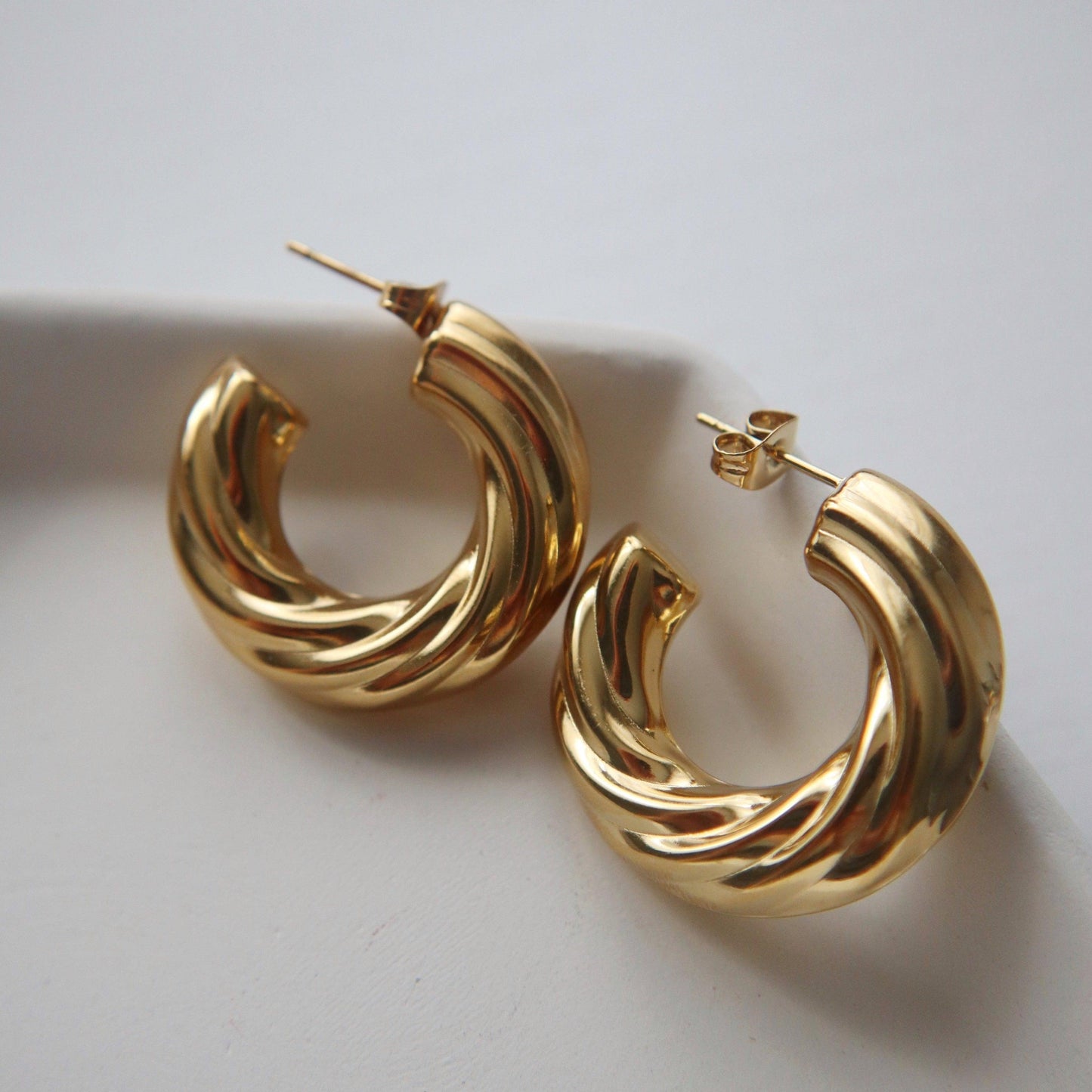 Delaney Hoops | Lightweight Hollow Hoops - JESSA JEWELRY | GOLD JEWELRY; dainty, affordable gold everyday jewelry. Tarnish free, water-resistant, hypoallergenic. Jewelry for everyday wear