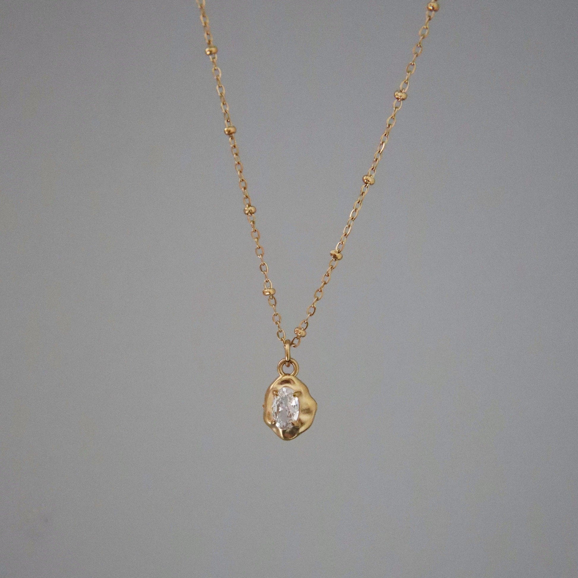 Raina Pebble Necklace | Pendant Necklace - JESSA JEWELRY | GOLD JEWELRY; dainty, affordable gold everyday jewelry. Tarnish free, water-resistant, hypoallergenic. Jewelry for everyday wear