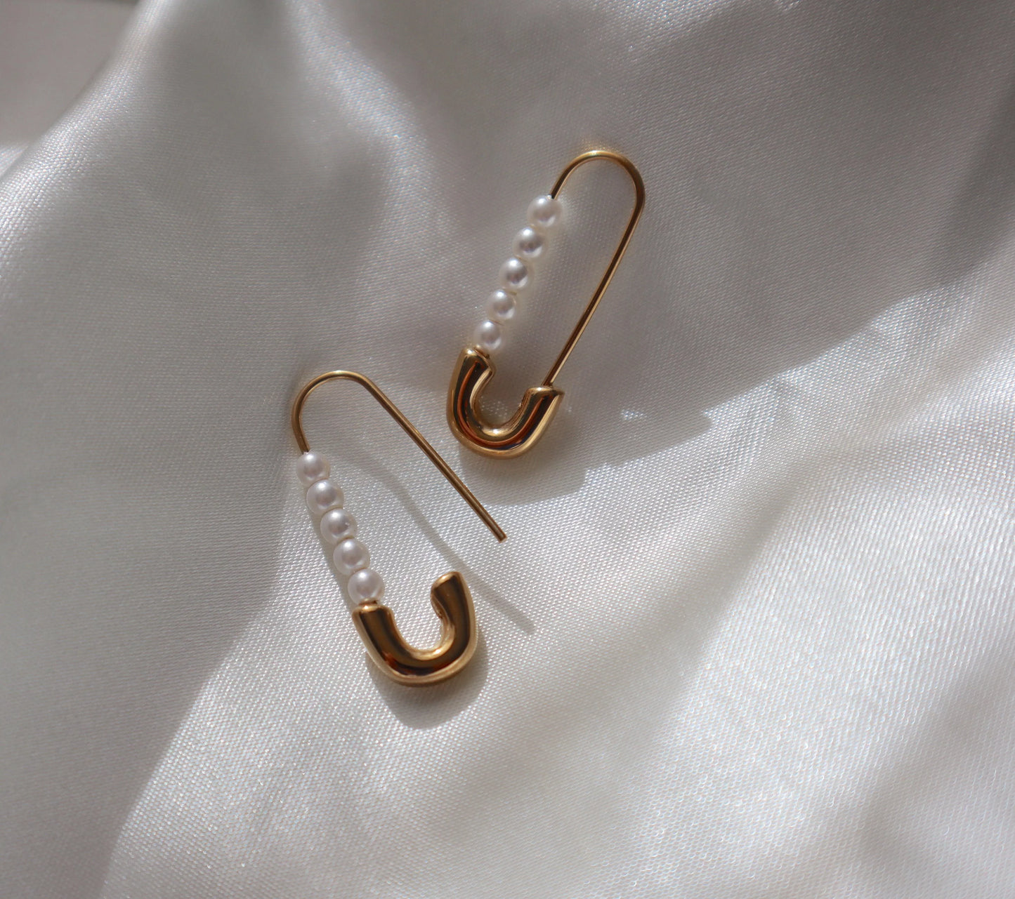 Safety Pin Earrings - JESSA JEWELRY | GOLD JEWELRY; dainty, affordable gold everyday jewelry. Tarnish free, water-resistant, hypoallergenic. Jewelry for everyday wear