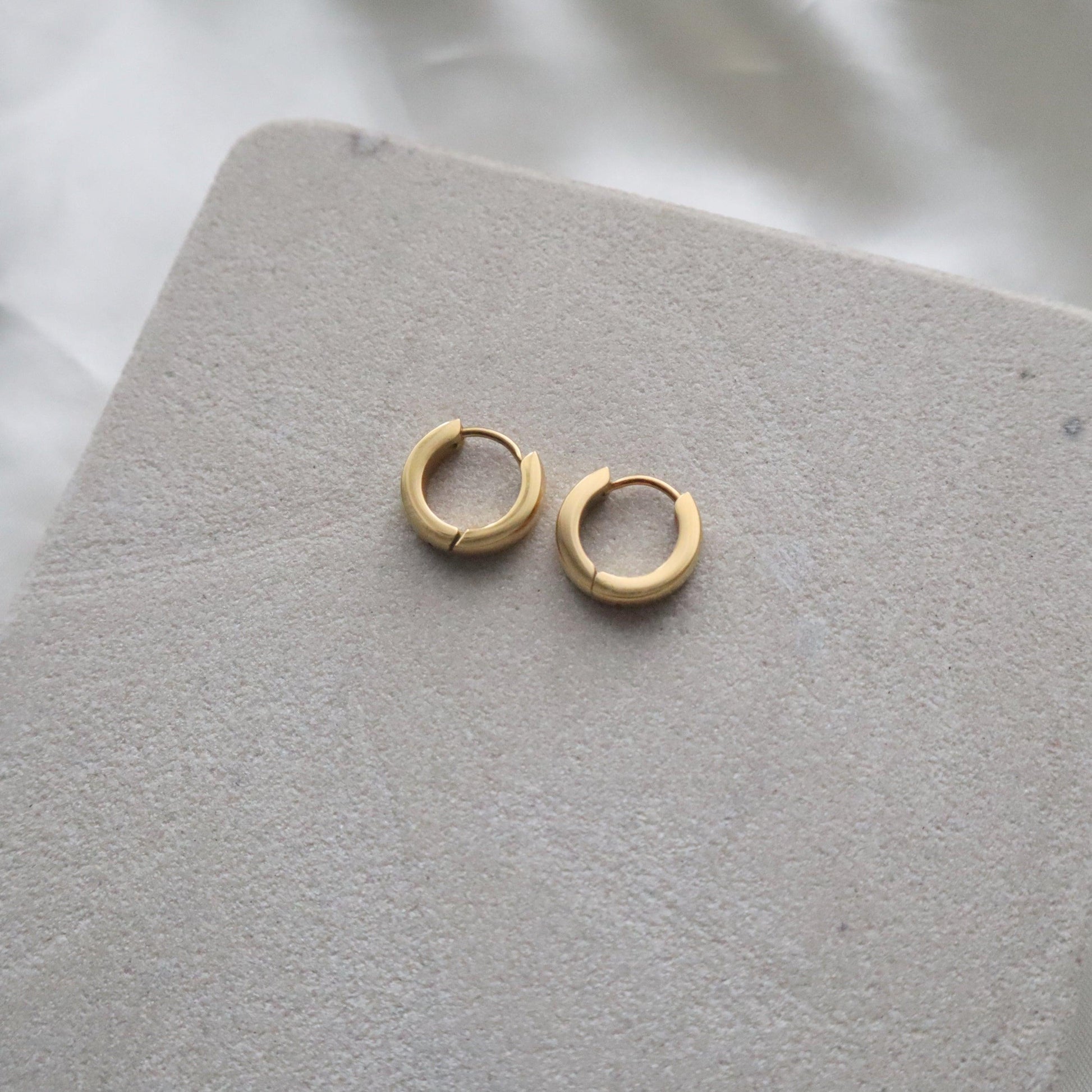 Sadie Hoops | Minimalistic Hoops - JESSA JEWELRY | GOLD JEWELRY; dainty, affordable gold everyday jewelry. Tarnish free, water-resistant, hypoallergenic. Jewelry for everyday wear