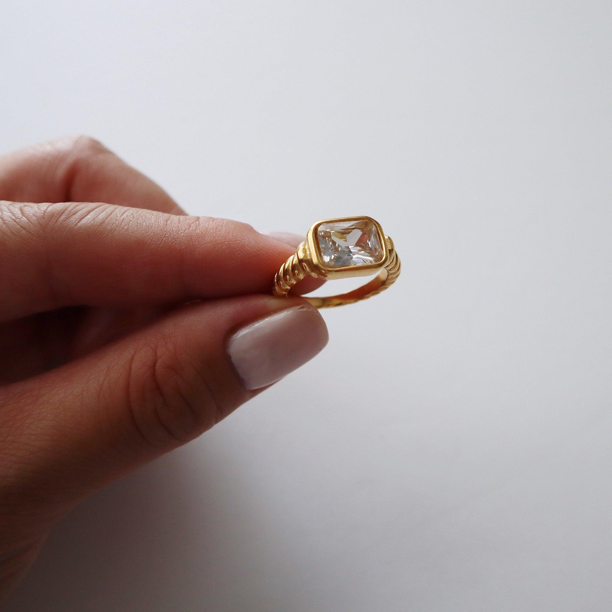 Waverly Ring | Statement Ring - JESSA JEWELRY | GOLD JEWELRY; dainty, affordable gold everyday jewelry. Tarnish free, water-resistant, hypoallergenic. Jewelry for everyday wear