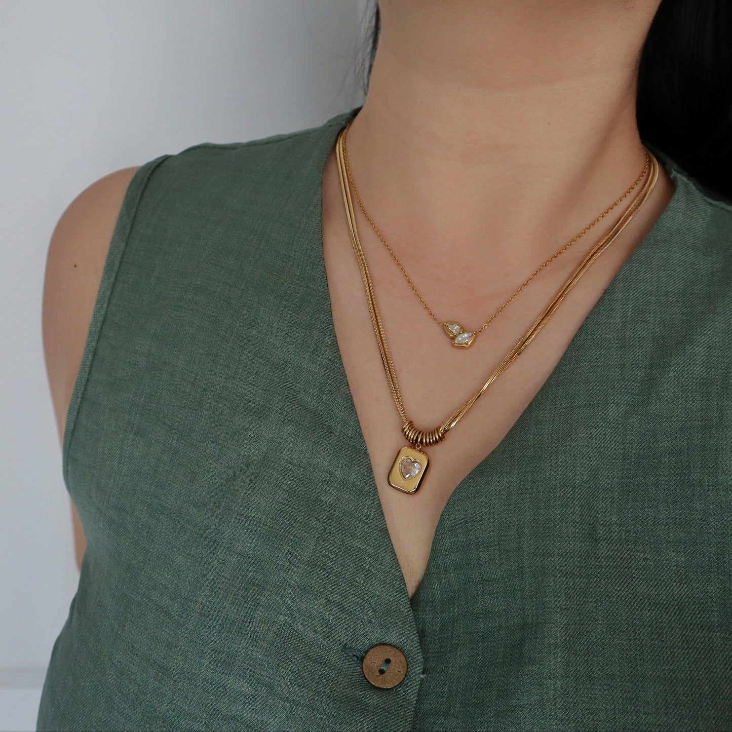 Cora Hoops | Chain Hoops - JESSA JEWELRY | GOLD JEWELRY; dainty, affordable gold everyday jewelry. Tarnish free, water-resistant, hypoallergenic. Jewelry for everyday wear