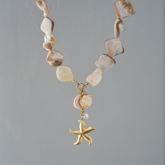 Seaside Shell Necklace | Statement Necklace