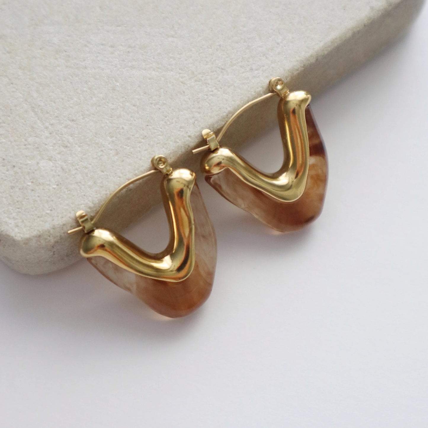 Tori Acrylic Tortoise Hoops