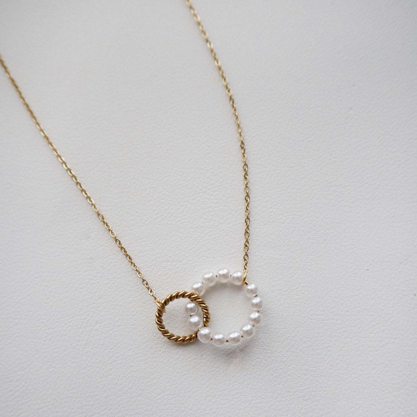 Pearl Interlocking Necklace - JESSA JEWELRY | GOLD JEWELRY; dainty, affordable gold everyday jewelry. Tarnish free, water-resistant, hypoallergenic. Jewelry for everyday wear