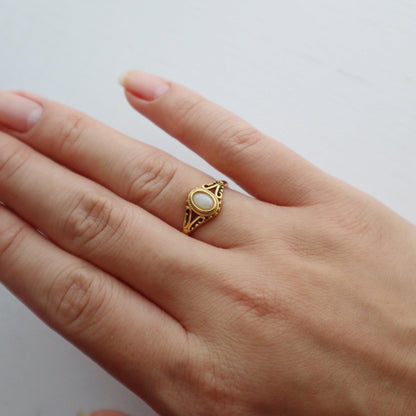 Vintage Pearl Ring - JESSA JEWELRY | GOLD JEWELRY; dainty, affordable gold everyday jewelry. Tarnish free, water-resistant, hypoallergenic. Jewelry for everyday wear