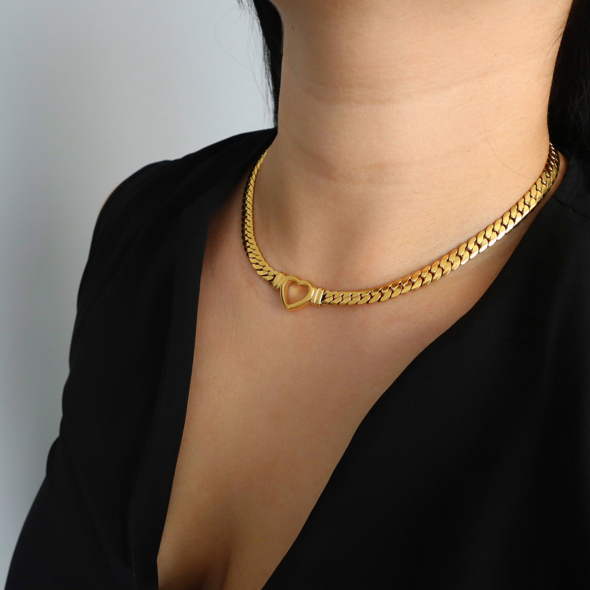 Heart Choker | Chunky Statement Necklace - JESSA JEWELRY | GOLD JEWELRY; dainty, affordable gold everyday jewelry. Tarnish free, water-resistant, hypoallergenic. Jewelry for everyday wear