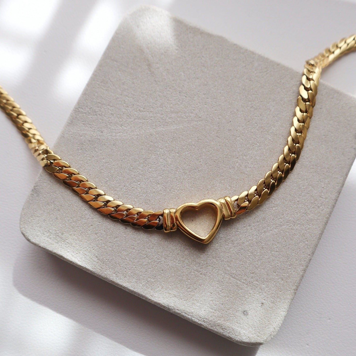 Heart Choker | Chunky Statement Necklace - JESSA JEWELRY | GOLD JEWELRY; dainty, affordable gold everyday jewelry. Tarnish free, water-resistant, hypoallergenic. Jewelry for everyday wear
