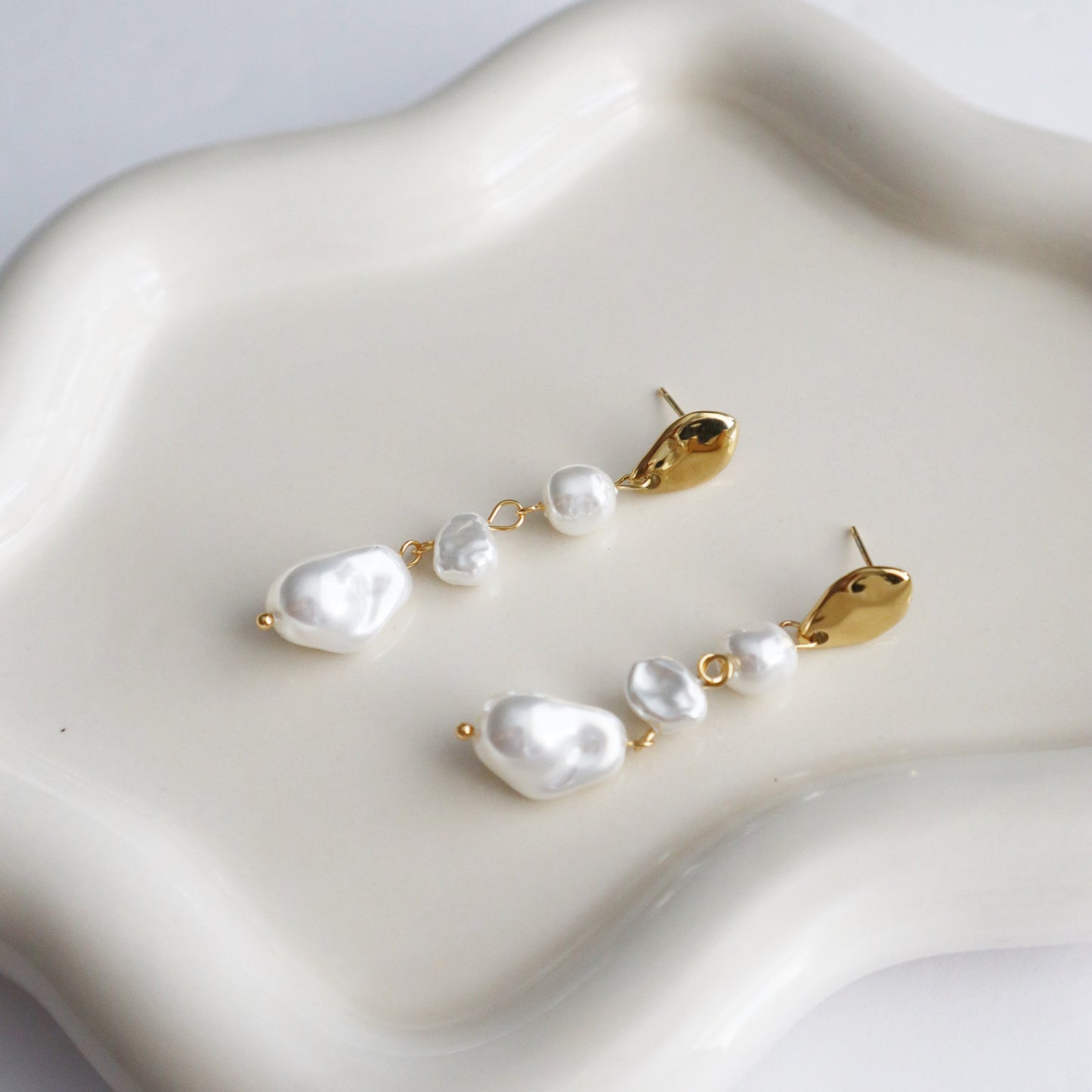 Lune Baroque Pearl Earrings | Pearl Drop Earrings
