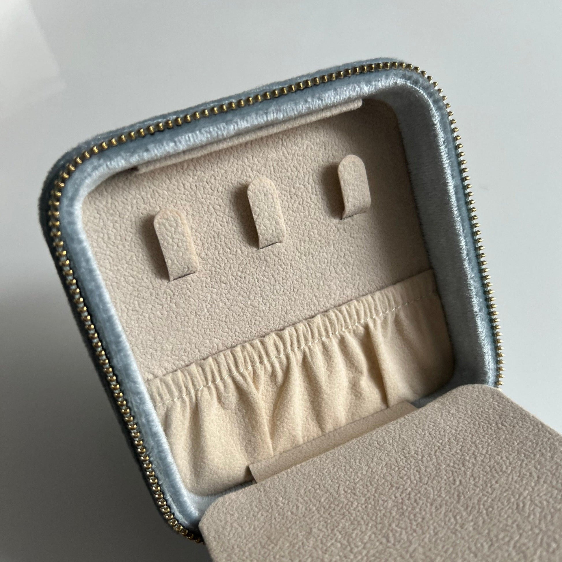 Travel Velvet Jewelry Case - Sky Blue - JESSA JEWELRY | GOLD JEWELRY; dainty, affordable gold everyday jewelry. Tarnish free, water-resistant, hypoallergenic. Jewelry for everyday wear