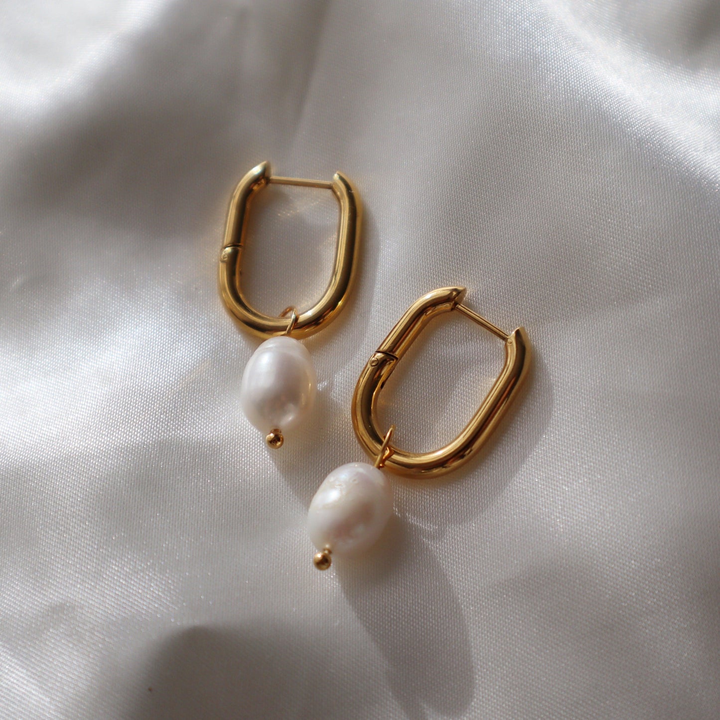 Grace Hoops | Oval Hoops with Pearl Drop - JESSA JEWELRY | GOLD JEWELRY; dainty, affordable gold everyday jewelry. Tarnish free, water-resistant, hypoallergenic. Jewelry for everyday wear