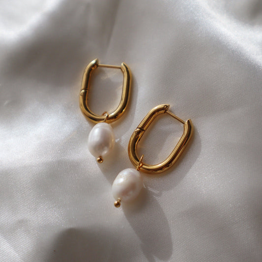 Grace Hoops | Oval Hoops with Pearl Drop - JESSA JEWELRY | GOLD JEWELRY; dainty, affordable gold everyday jewelry. Tarnish free, water-resistant, hypoallergenic. Jewelry for everyday wear