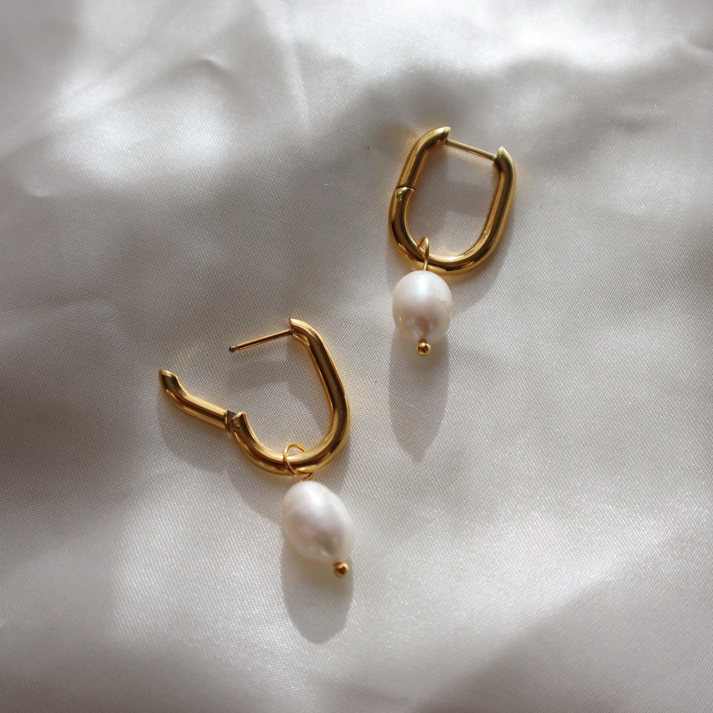 Grace Hoops | Oval Hoops with Pearl Drop - JESSA JEWELRY | GOLD JEWELRY; dainty, affordable gold everyday jewelry. Tarnish free, water-resistant, hypoallergenic. Jewelry for everyday wear