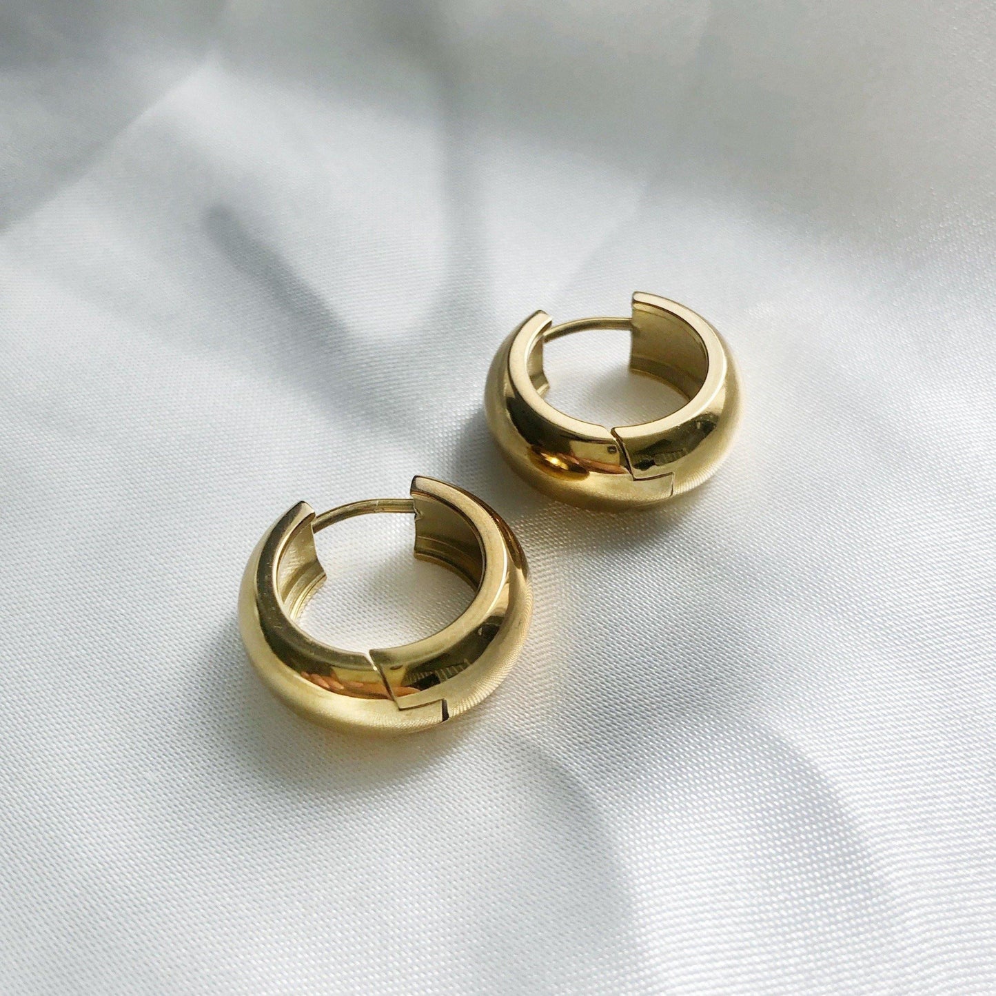 Caia Chunky Hoops - JESSA JEWELRY | GOLD JEWELRY; dainty, affordable gold everyday jewelry. Tarnish free, water-resistant, hypoallergenic. Jewelry for everyday wear