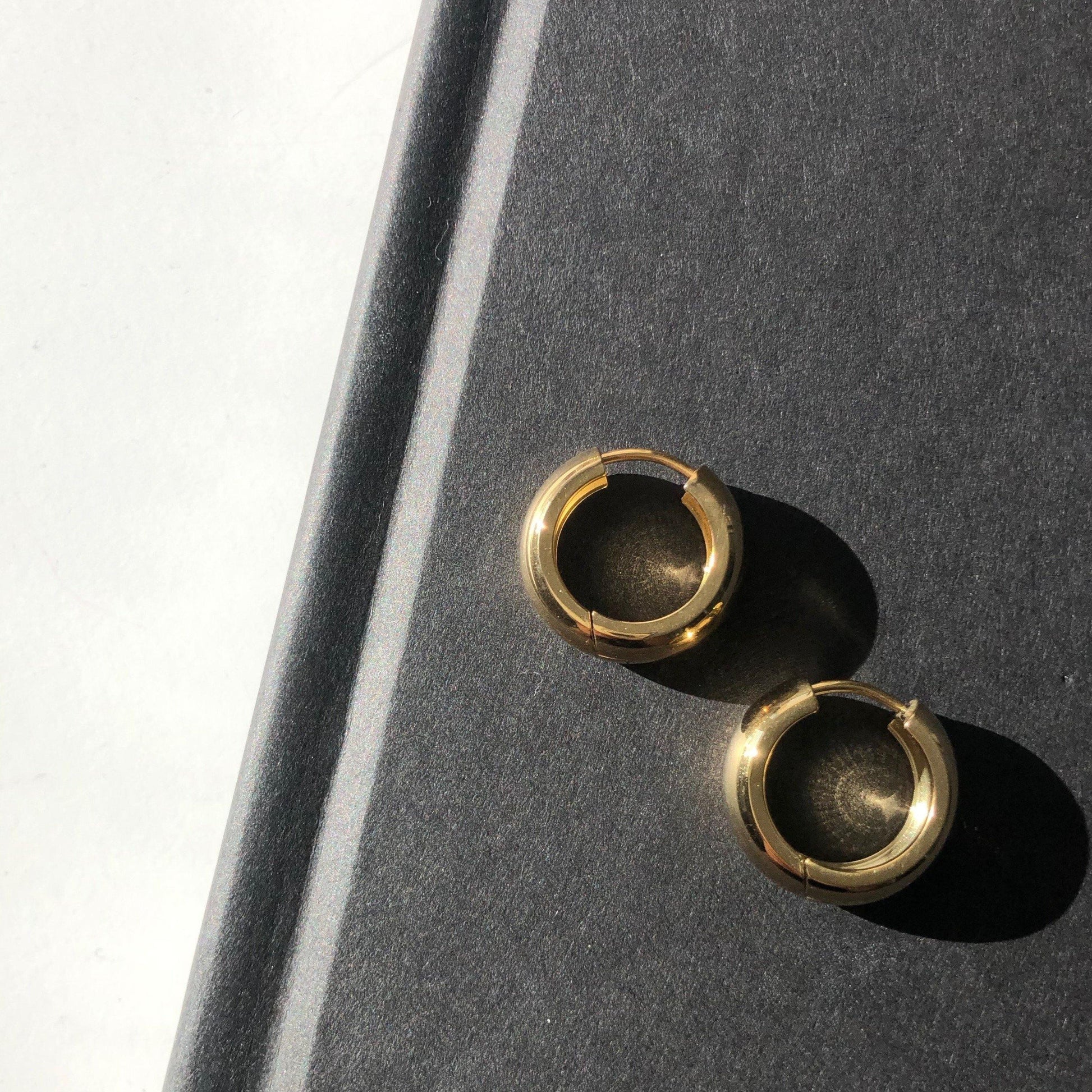 Caia Chunky Hoops - JESSA JEWELRY | GOLD JEWELRY; dainty, affordable gold everyday jewelry. Tarnish free, water-resistant, hypoallergenic. Jewelry for everyday wear
