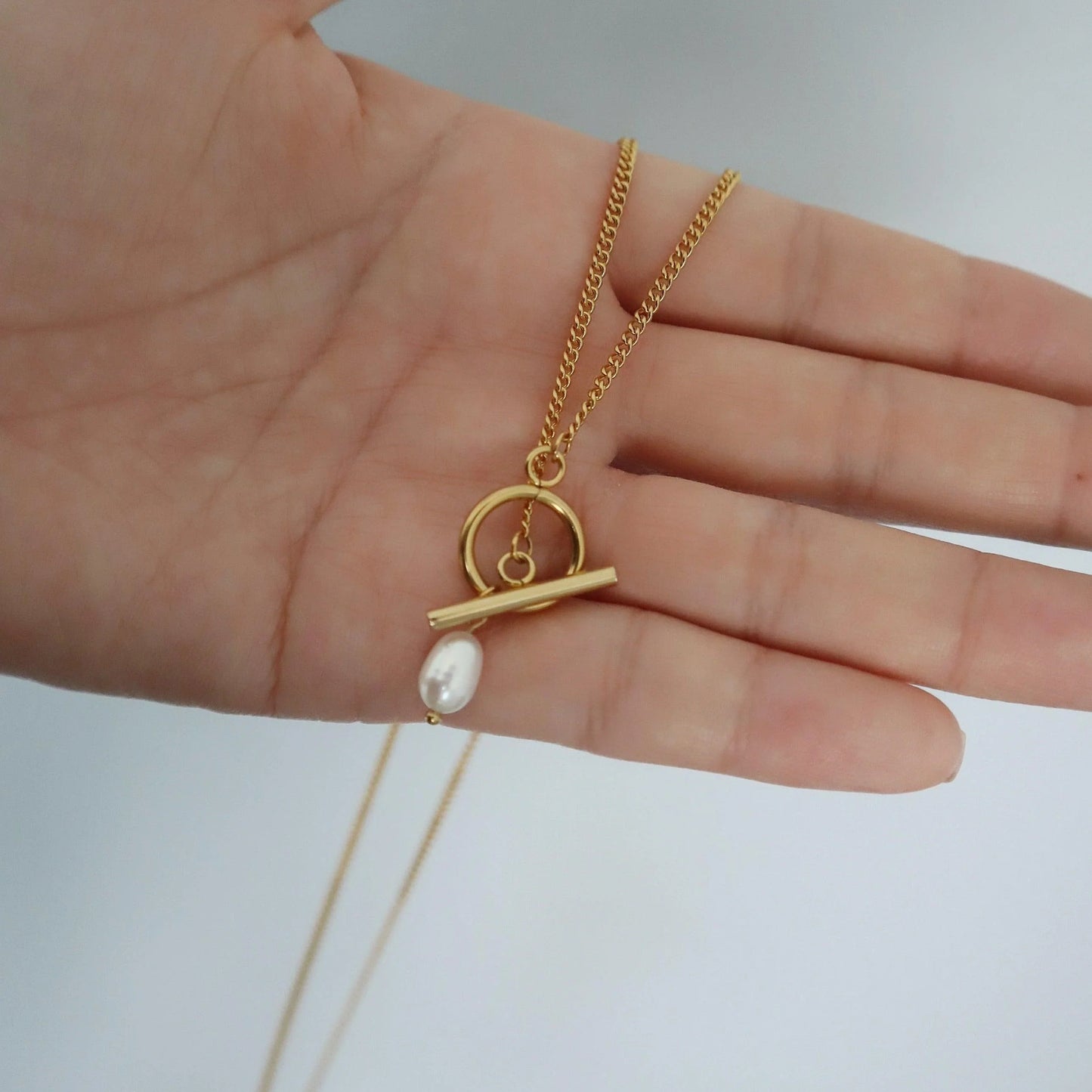 Pearl Toggle Necklace - JESSA JEWELRY | GOLD JEWELRY; dainty, affordable gold everyday jewelry. Tarnish free, water-resistant, hypoallergenic. Jewelry for everyday wear
