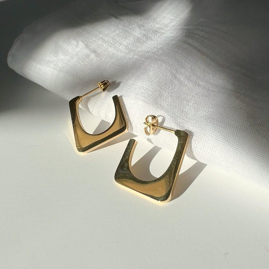 Lua Hoops - JESSA JEWELRY | GOLD JEWELRY; dainty, affordable gold everyday jewelry. Tarnish free, water-resistant, hypoallergenic. Jewelry for everyday wear
