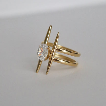 Lunara Ring
