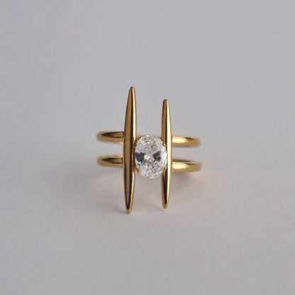 Lunara Ring