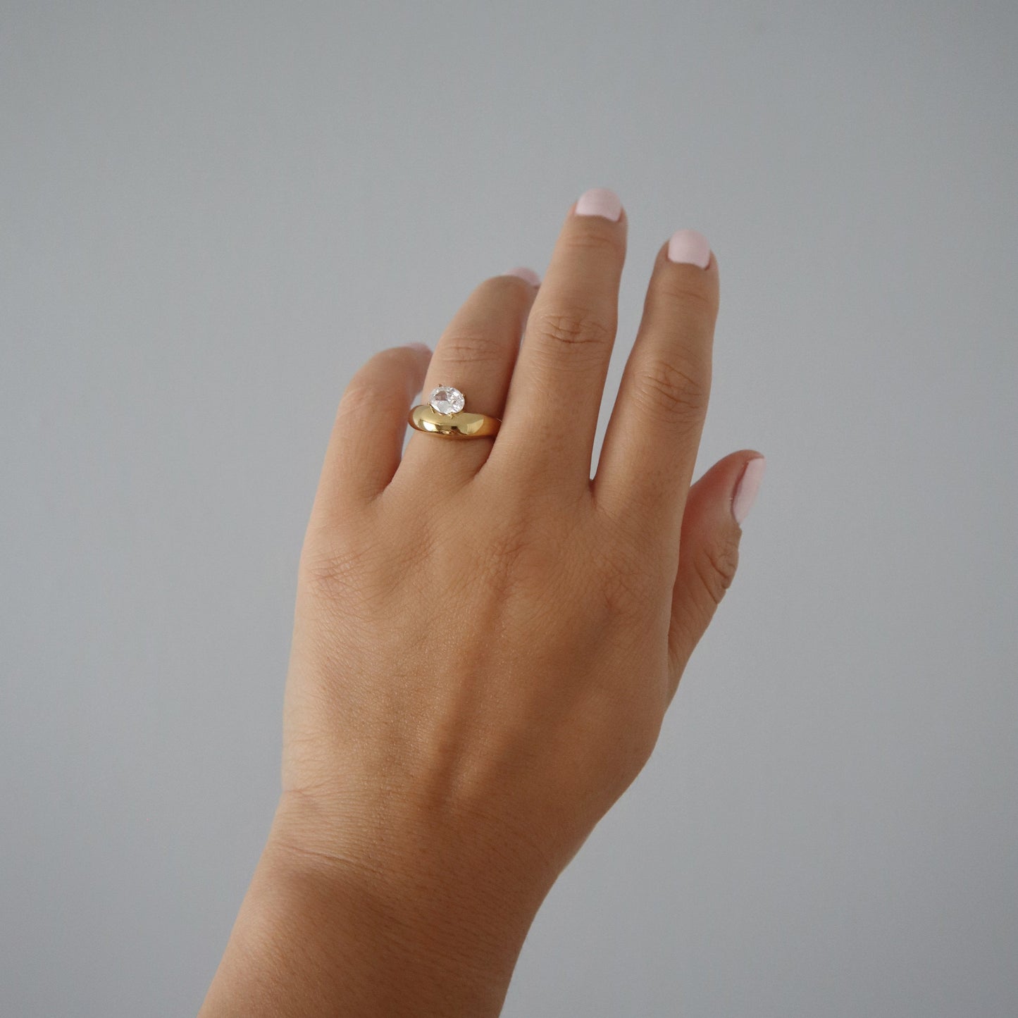 Noelle Curve Ring