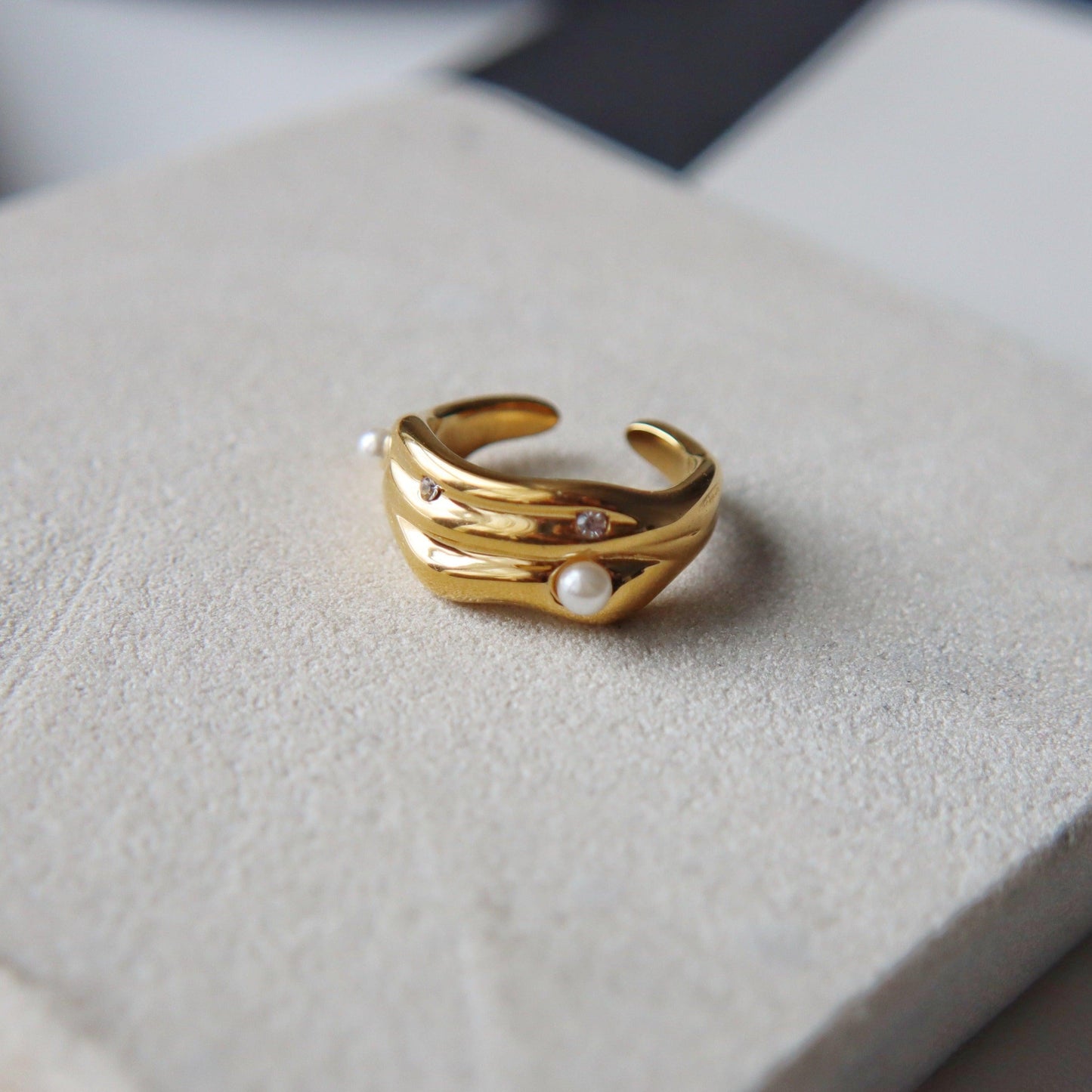 Kyla Ring | Open Gold Ring - JESSA JEWELRY | GOLD JEWELRY; dainty, affordable gold everyday jewelry. Tarnish free, water-resistant, hypoallergenic. Jewelry for everyday wear