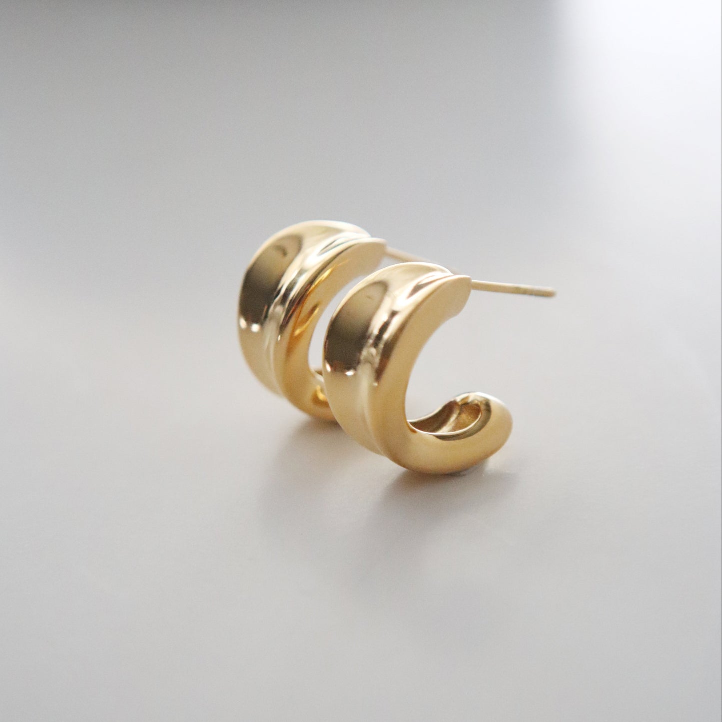 Sylvie Hoops | Everyday Hoop Earrings