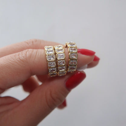 Jani Ring | Eternity Gold Ring
