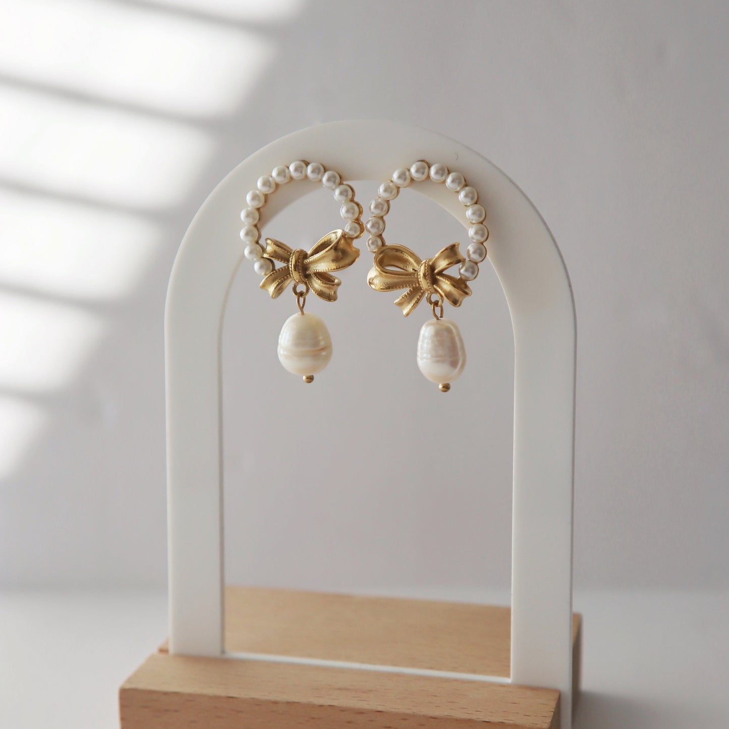 Pearl Halo Bow Earrings