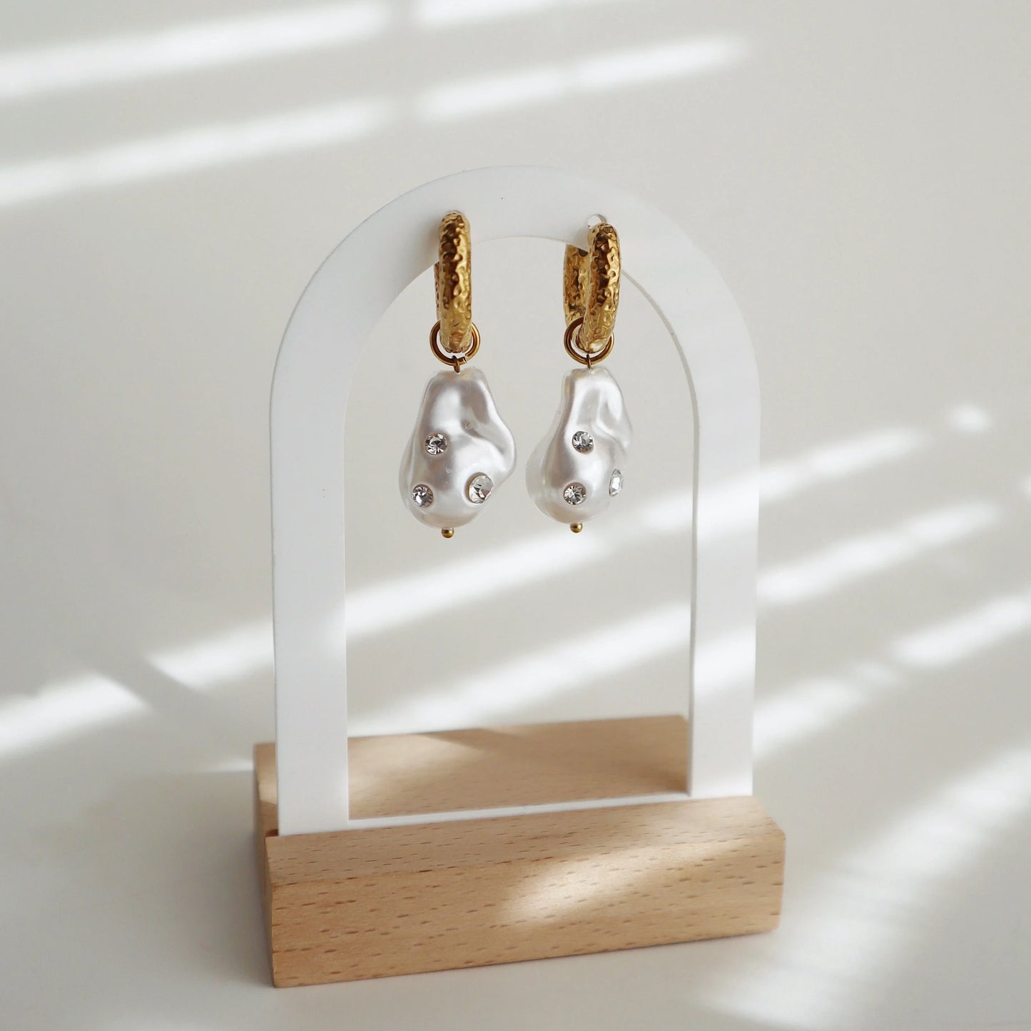 Faye Hoops | Lightweight Faux Pearl Earrings
