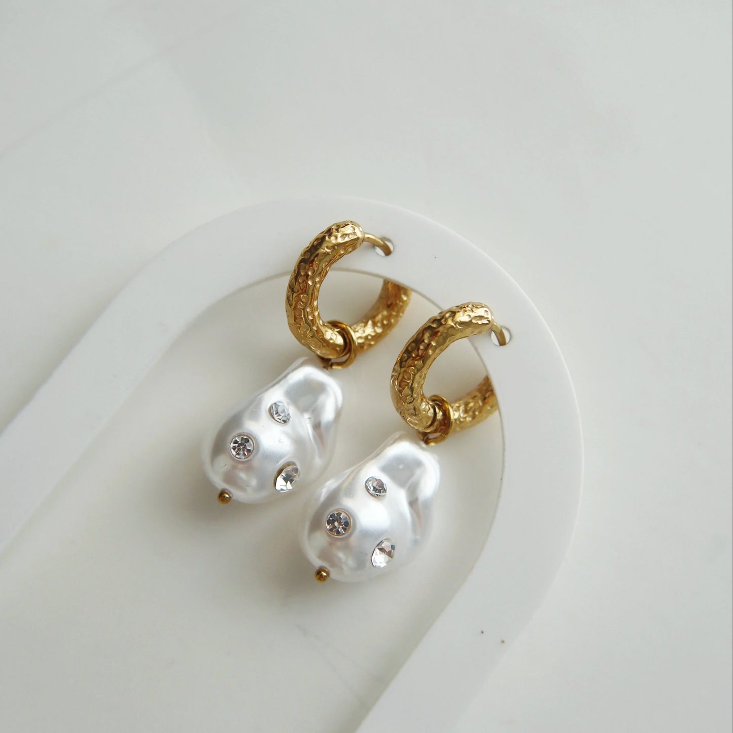 Faye Hoops | Lightweight Faux Pearl Earrings