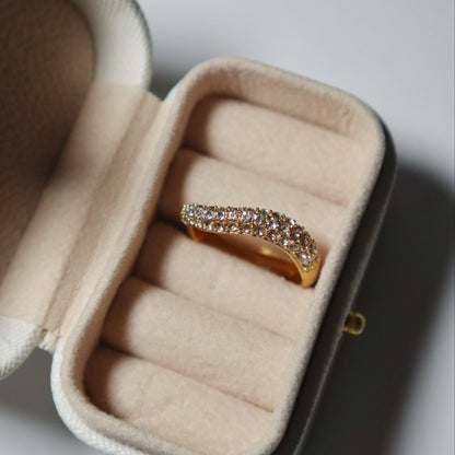 Wavy Pave Ring