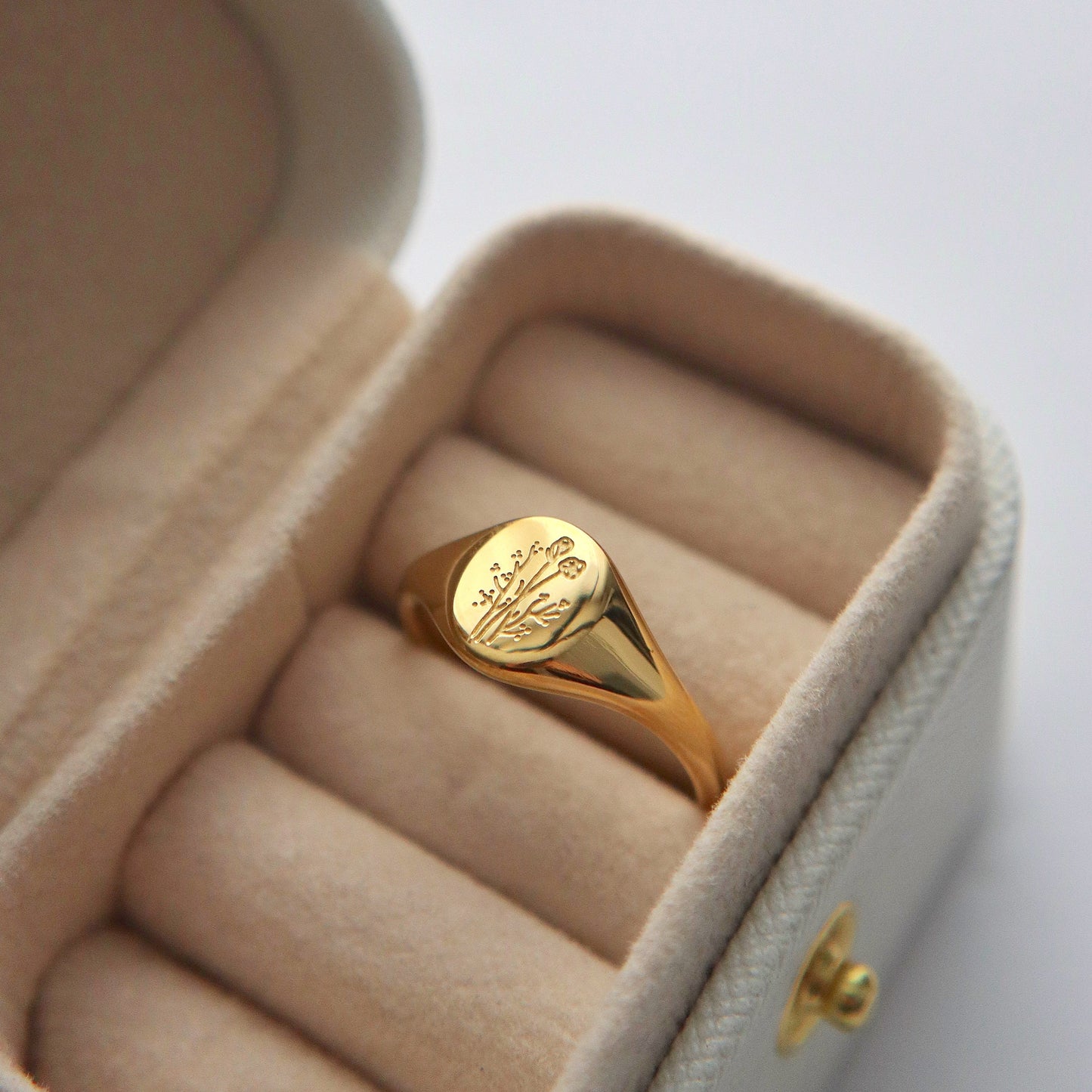 Wildflower Signet Ring