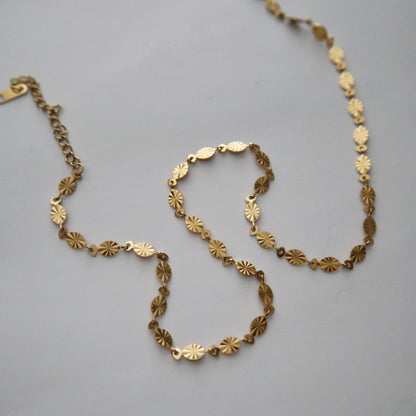 Glisten Chain Necklace