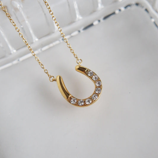 Horseshoe Necklace | Pendant Necklace - JESSA JEWELRY | GOLD JEWELRY; dainty, affordable gold everyday jewelry. Tarnish free, water-resistant, hypoallergenic. Jewelry for everyday wear