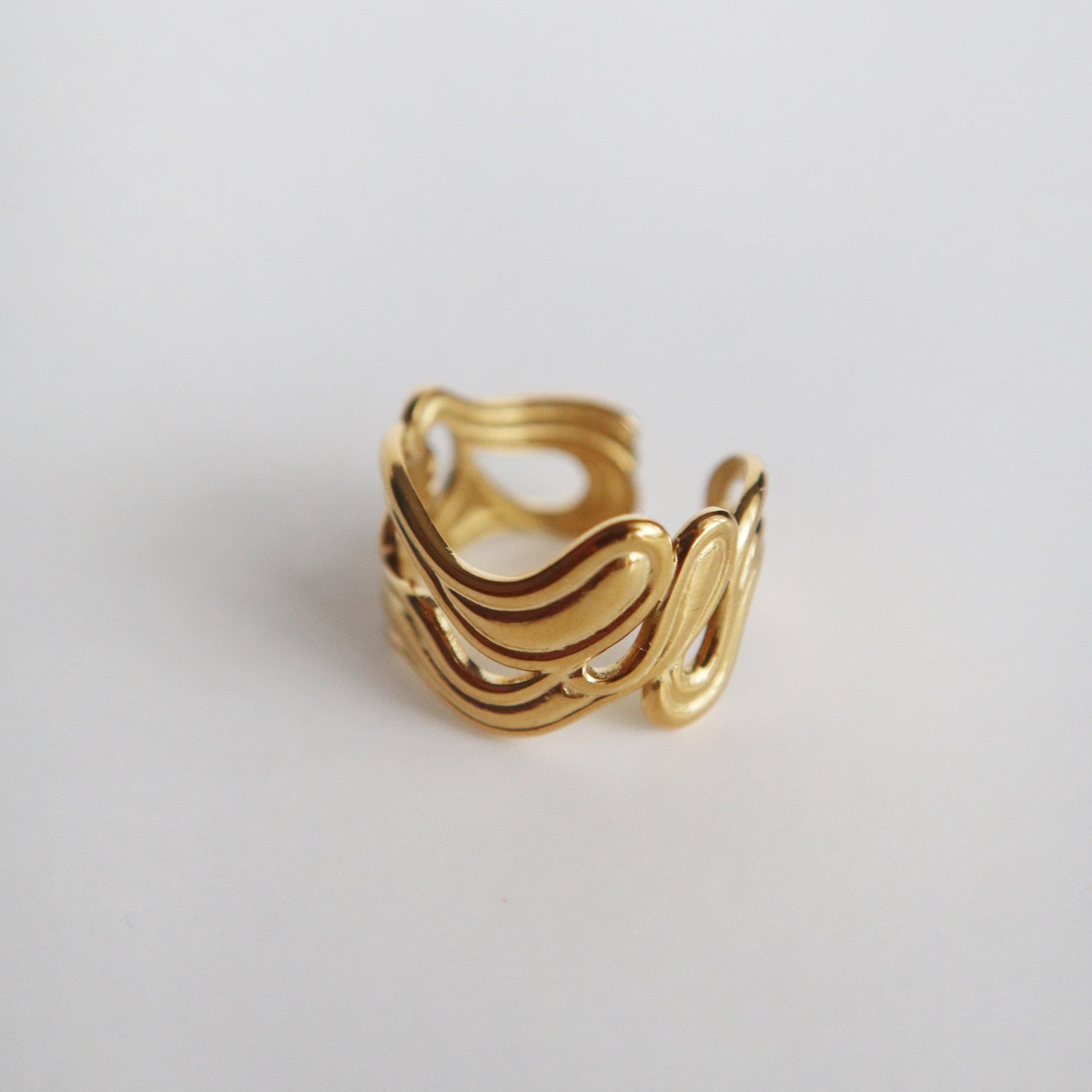 Oceana Ring | Adjustable Ring - JESSA JEWELRY | GOLD JEWELRY; dainty, affordable gold everyday jewelry. Tarnish free, water-resistant, hypoallergenic. Jewelry for everyday wear