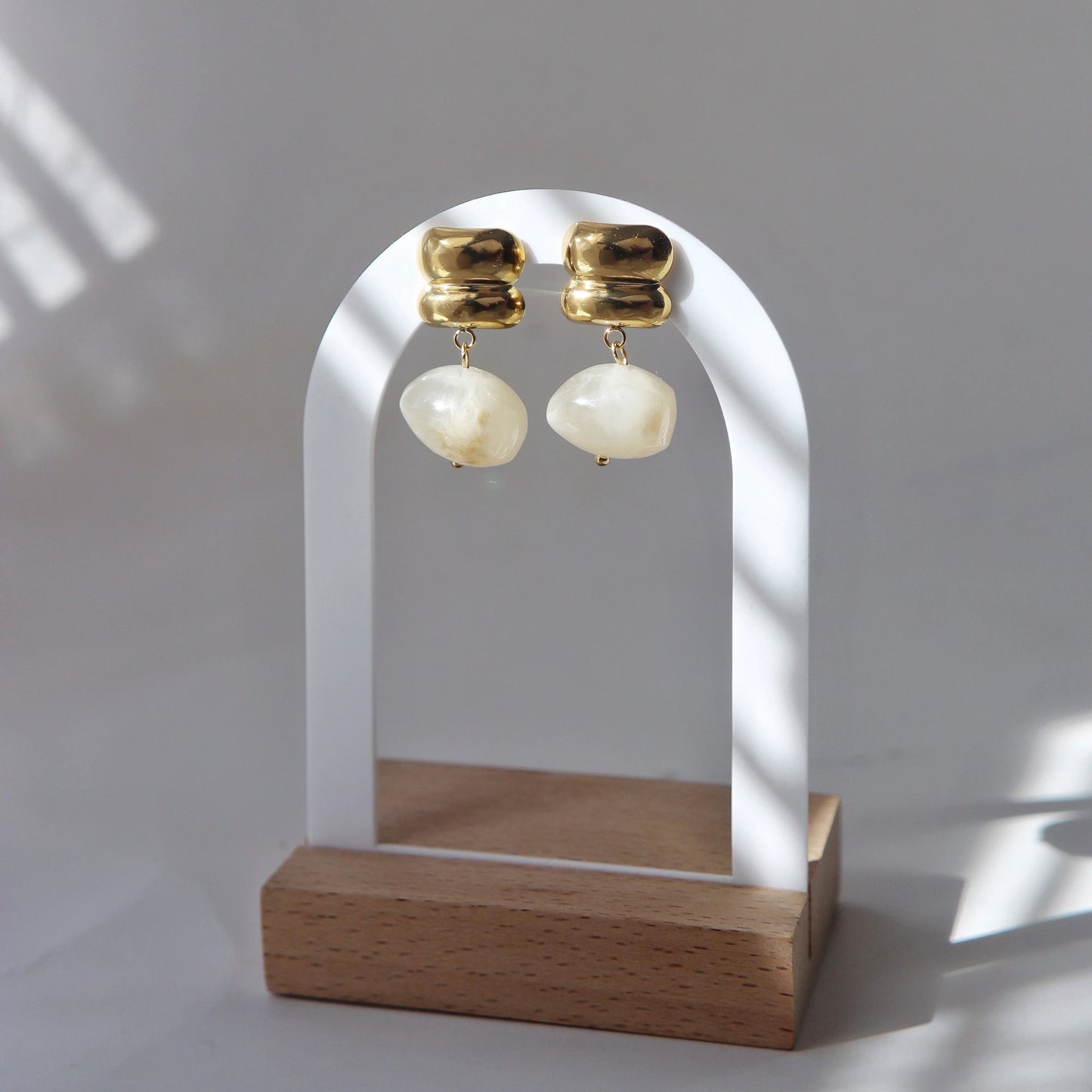 Elle Drop Earrings