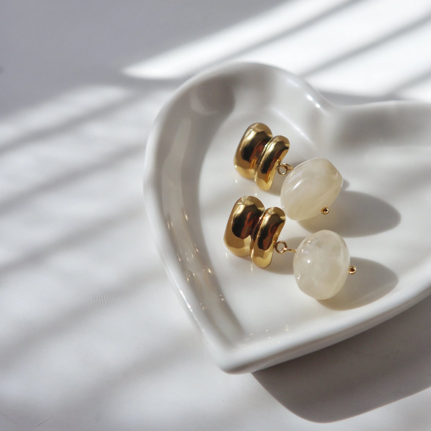 Elle Drop Earrings