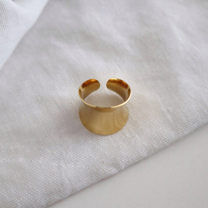 Shiloh Ring | Chunky Gold Ring