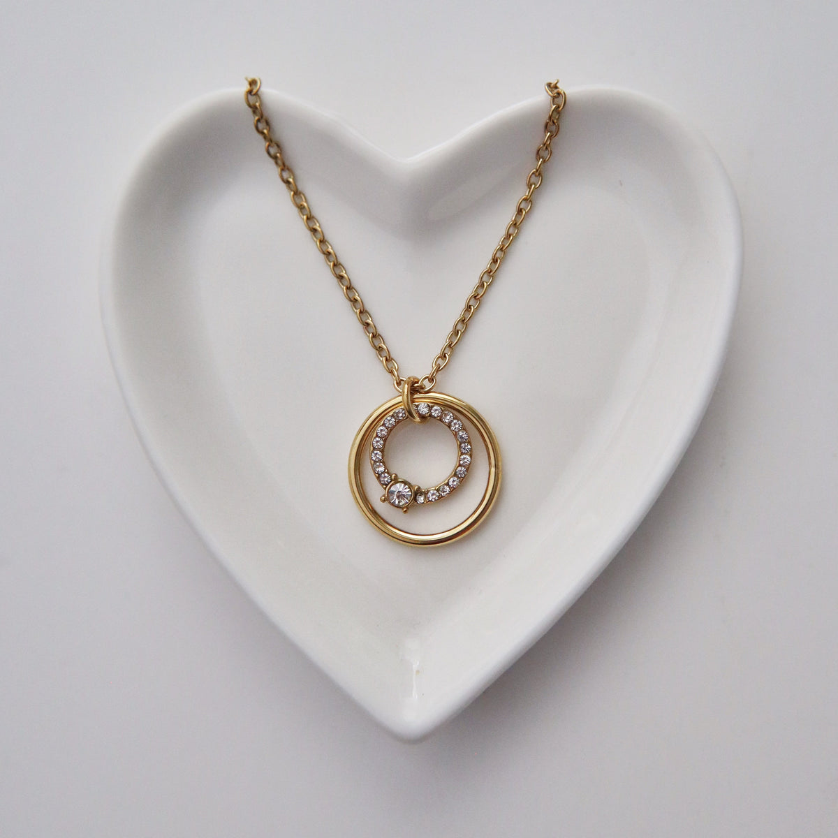 Soleil Circle Necklace | Everyday Necklace