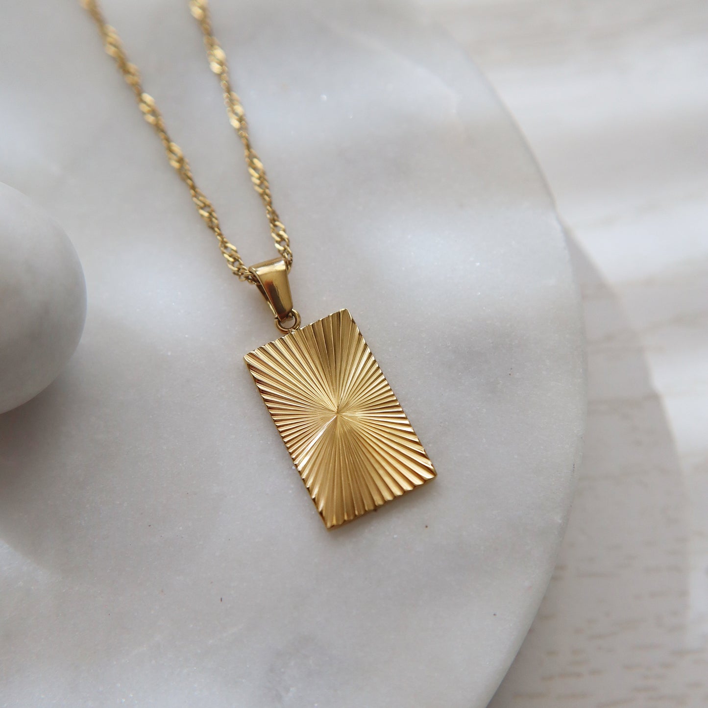 Celeste Necklace | Pendant Necklace