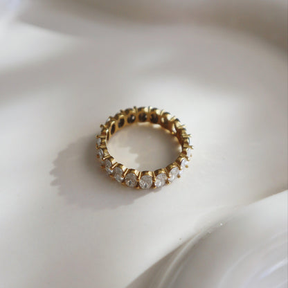 Oval Eternity CZ Ring | Statement Ring