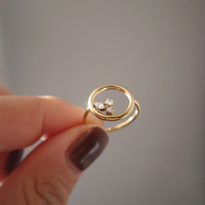 Cleo Circle Ring