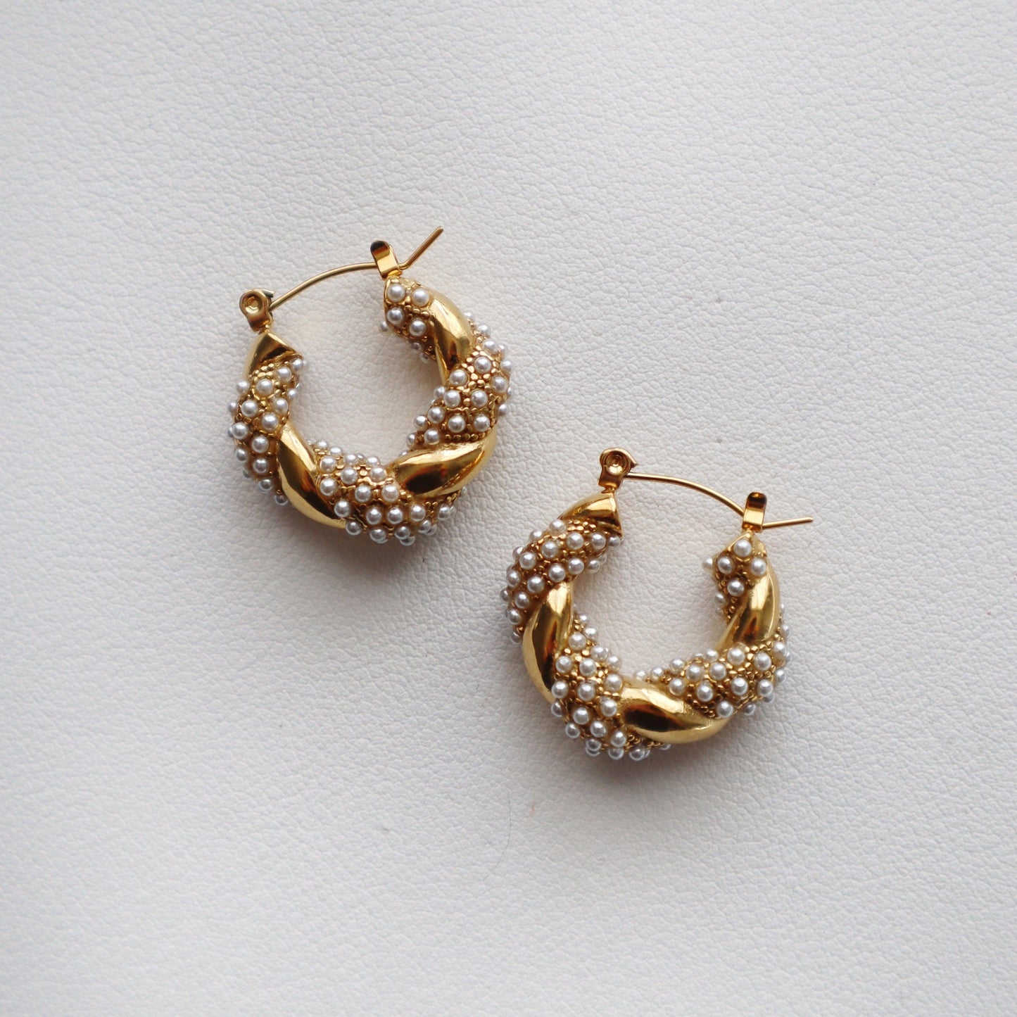 Nellie Hoops | Pearl Gold Twisted Hoops - JESSA JEWELRY | GOLD JEWELRY; dainty, affordable gold everyday jewelry. Tarnish free, water-resistant, hypoallergenic. Jewelry for everyday wear